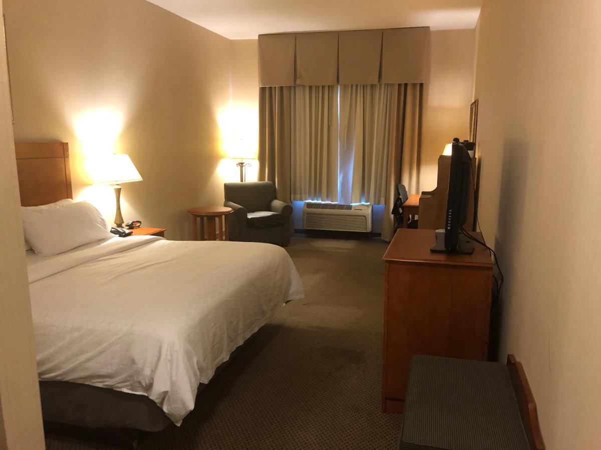 Holiday Inn Express Hotel & Suites Howell By Ihg Екстер'єр фото