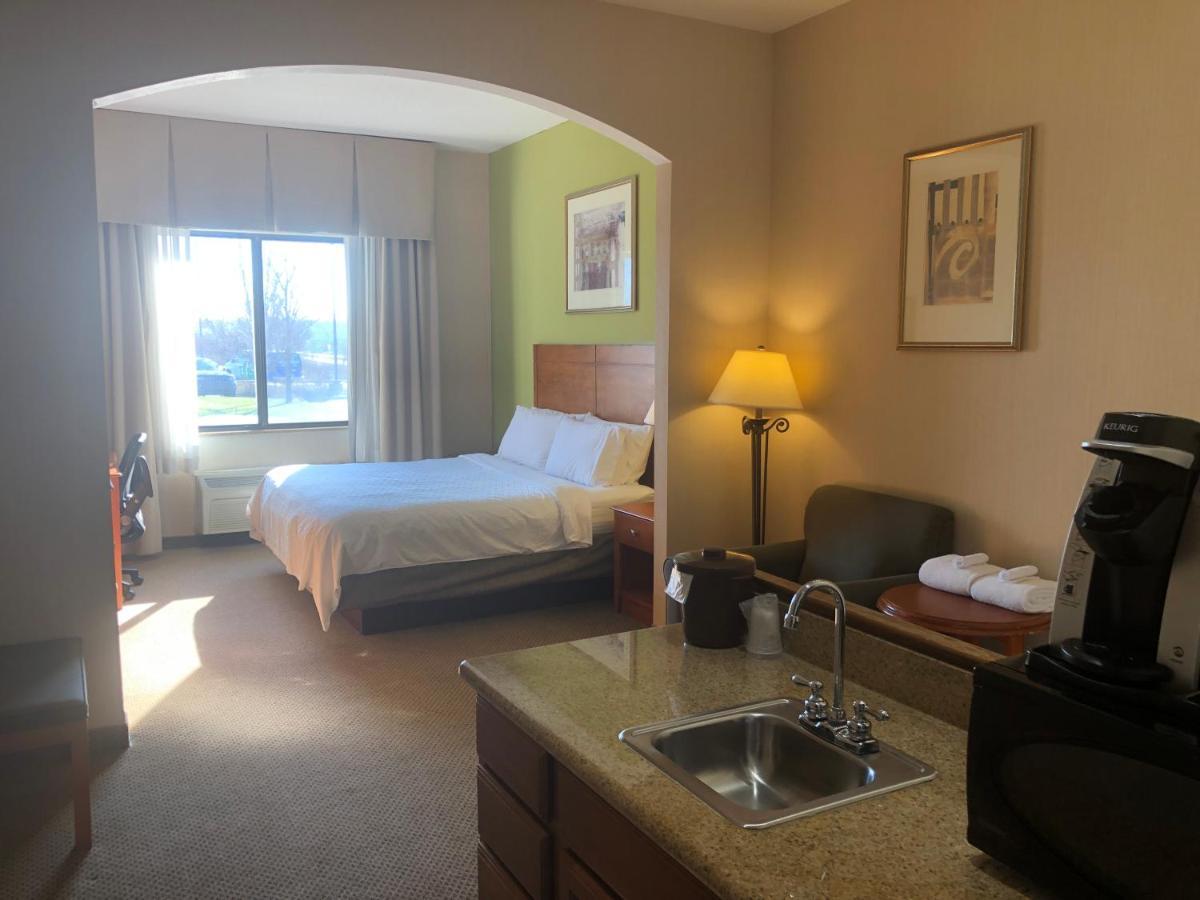 Holiday Inn Express Hotel & Suites Howell By Ihg Екстер'єр фото